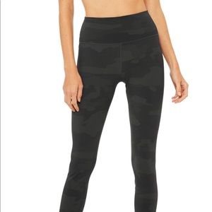 High-Waist Camo Vapor Legging
